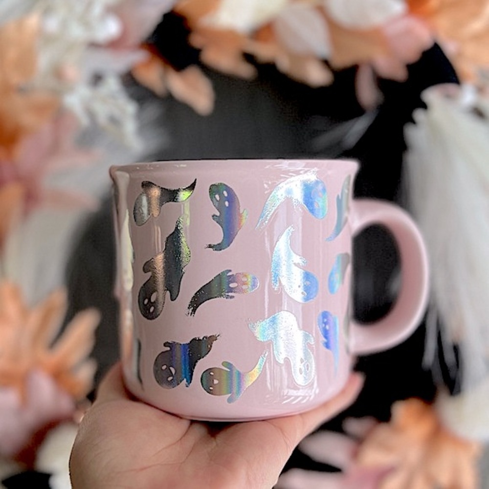 ✨NEW👻Cupcakes and Cashmere Pink Mug with Iridescent Ghosts💖